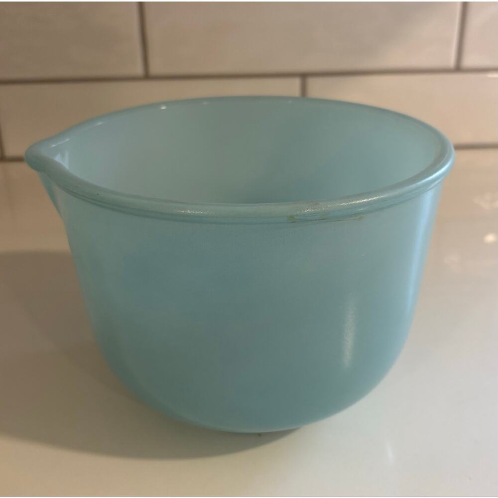 Vintage Glasbake for Sunbeam Turquoise Mixing Bowl with Spout